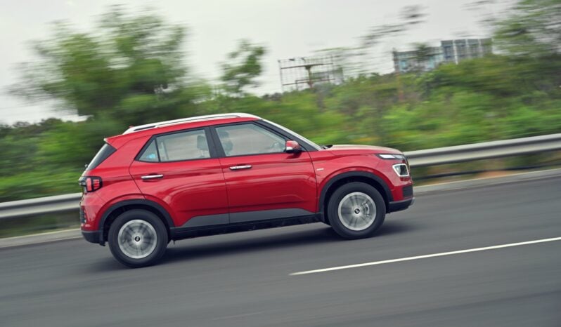 Hyundai Venue: GLS Dual Tone lleno