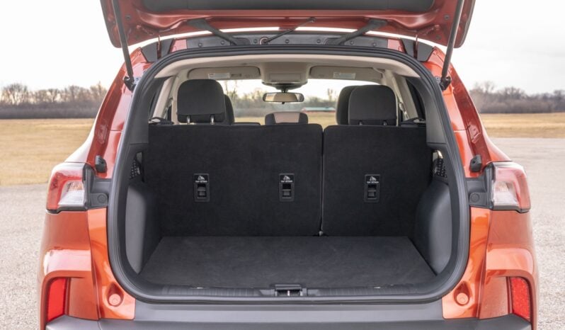 Ford Escape: SE Sport lleno
