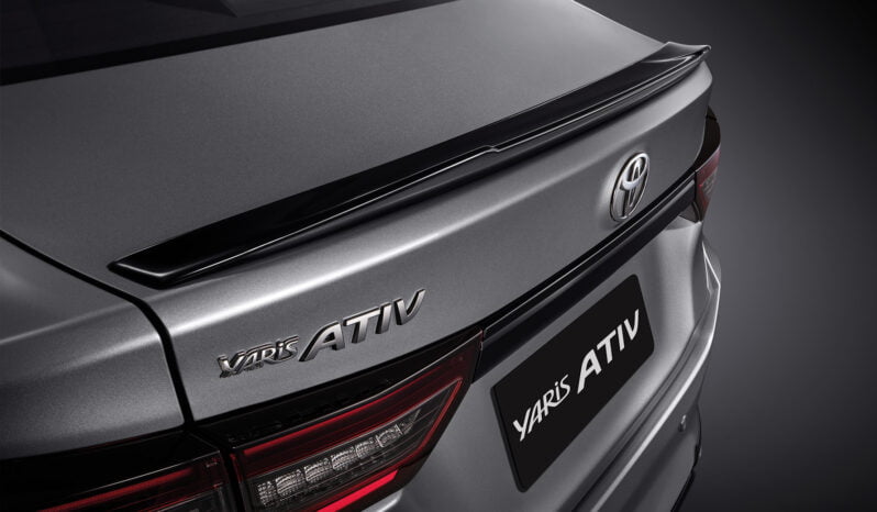 Toyota Yaris: Automático lleno