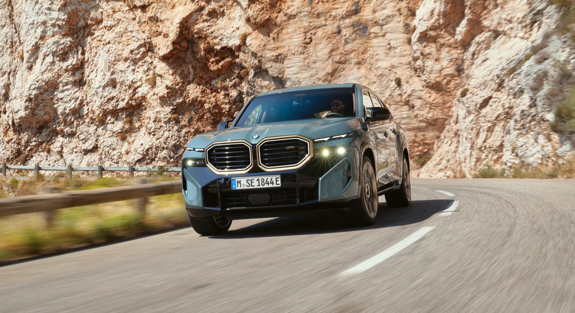 BMW XM 2023: Hasta 735 caballos para el nuevo modelo M dedicado - Deagencia
