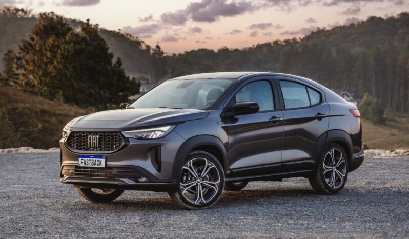 Fiat Fastback: Limited T270 lleno