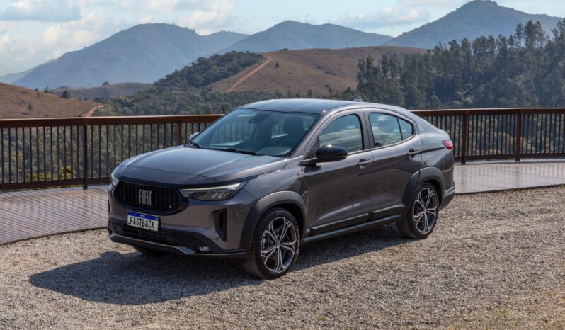 Fiat Fastback: Limited T270 lleno