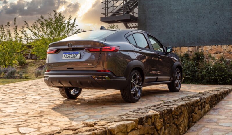 Fiat Fastback: Limited T270 lleno