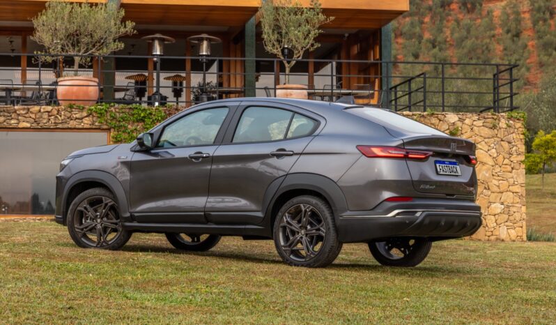 Fiat Fastback: Limited T270 lleno