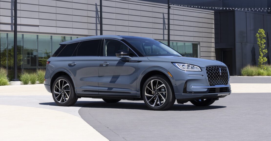 Lincoln Corsair Grand Touring 2023: Exterior