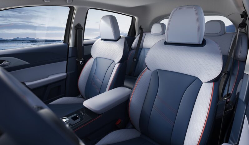Geely Geometry E lleno