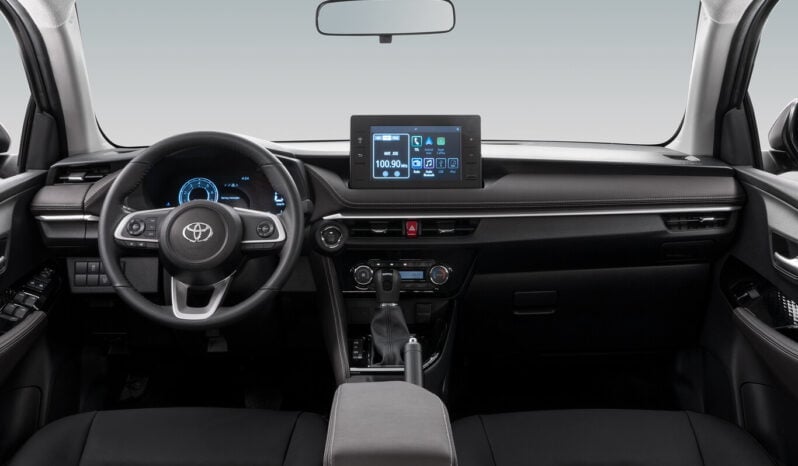 Toyota Yaris: Automático lleno