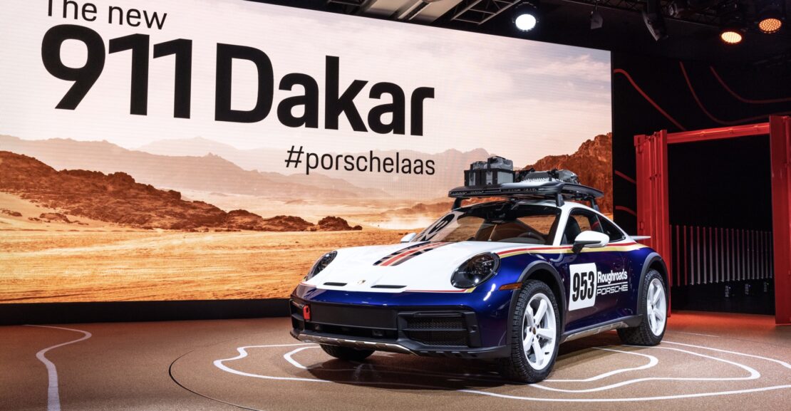Porsche 911 Dakar: Exterior
