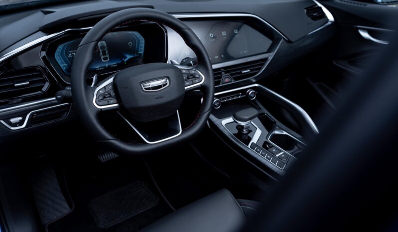 Geely Tugella GF Sport lleno