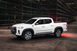 Maxus T90: Luxury lleno