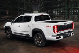 Maxus T90: Luxury lleno
