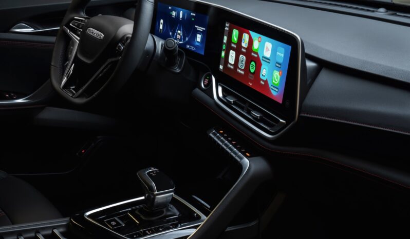 Maxus T90: Luxury lleno