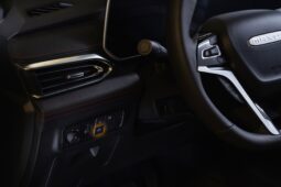 Maxus T90: Luxury lleno