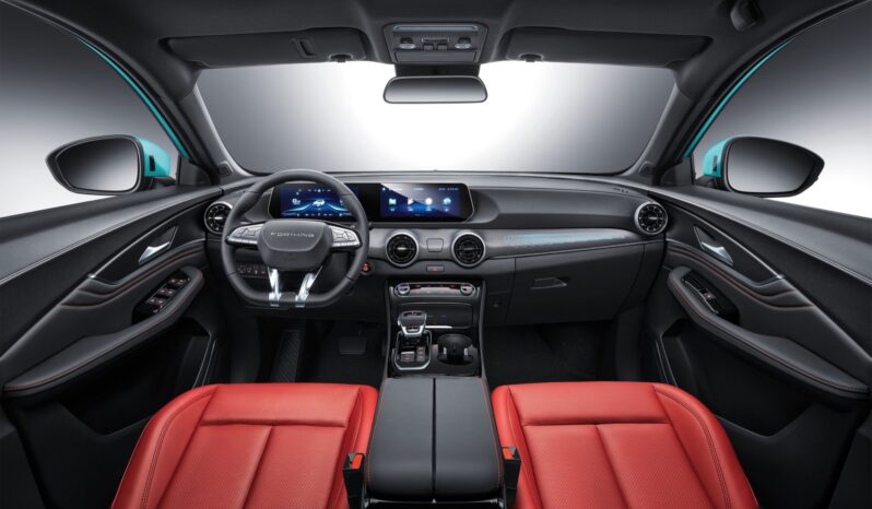 Forthing T5 EVO: Exclusive lleno