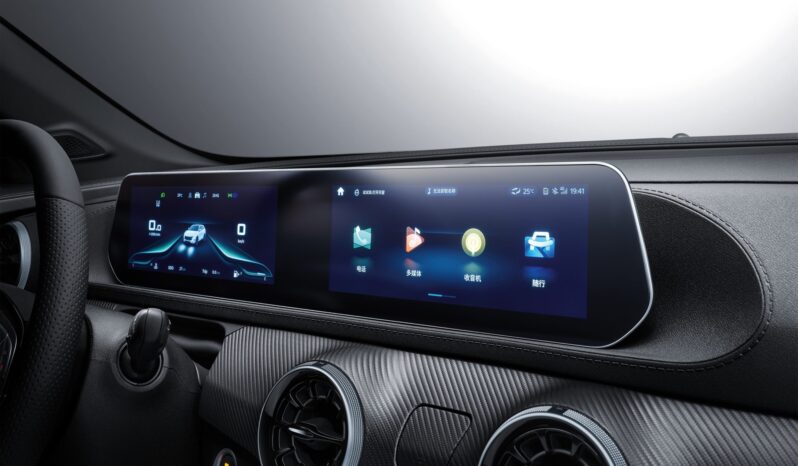 Forthing T5 EVO: Exclusive lleno