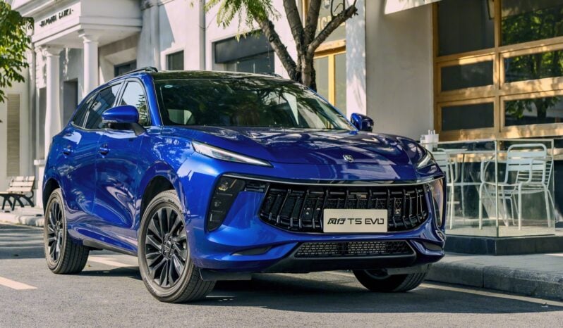 Forthing T5 EVO: Exclusive lleno