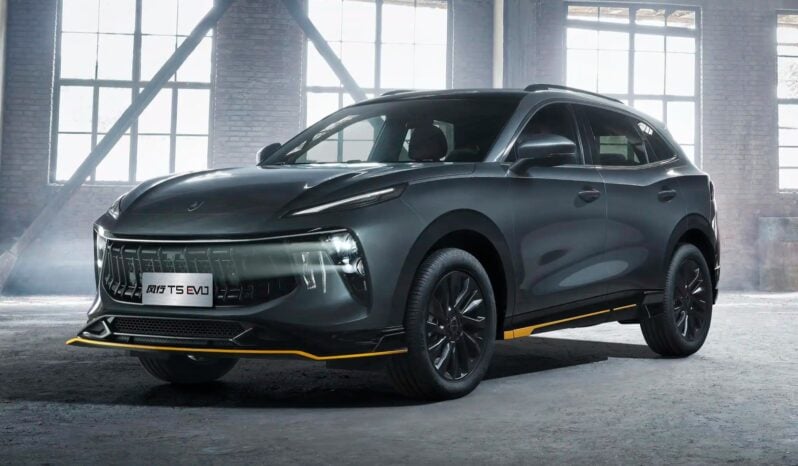 Forthing T5 EVO: Exclusive lleno