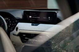 Mazda CX-90: Signature lleno