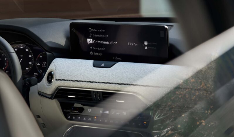 Mazda CX-90: Signature lleno