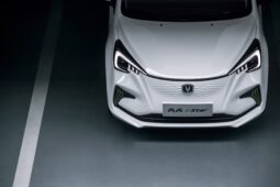 Changan E-Star lleno