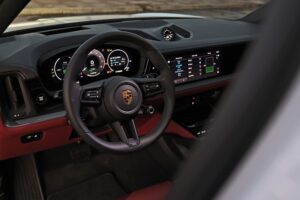 Porsche Cayenne E-Hybrid Coupé: Exterior