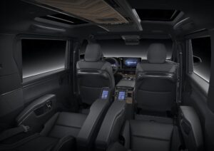 Lexus LM: Interior