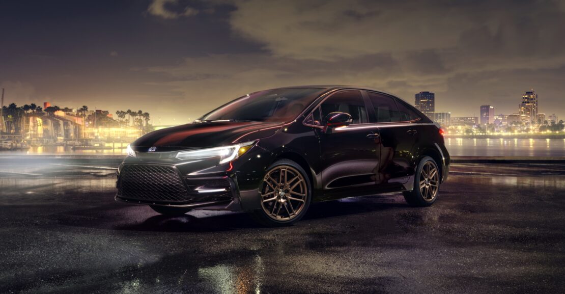 Toyota Corolla Nightshade Edition: Exterior