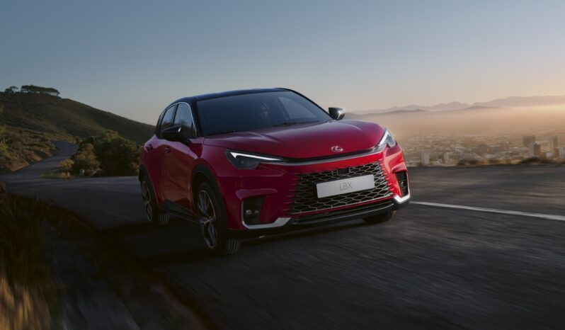 Lexus LBX: Active lleno