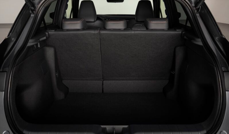 Lexus LBX: Active lleno