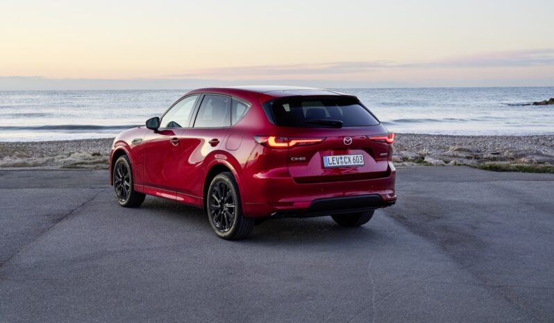 Mazda CX-60: Signature lleno