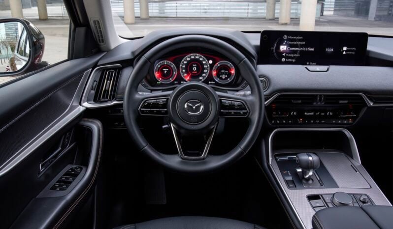 Mazda CX-60: Signature lleno