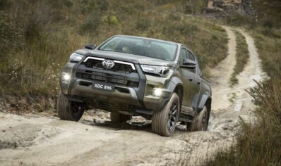 Toyota Hilux: Exterior