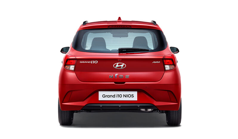Hyundai Grand i10 Hatchback: GL Manual lleno