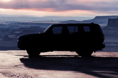 Toyota Land Cruiser: Teaser