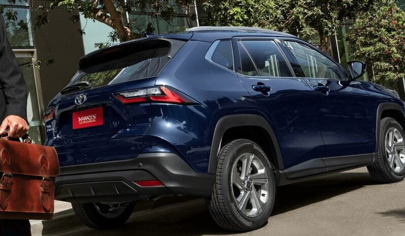 Toyota Yaris Cross: Base lleno