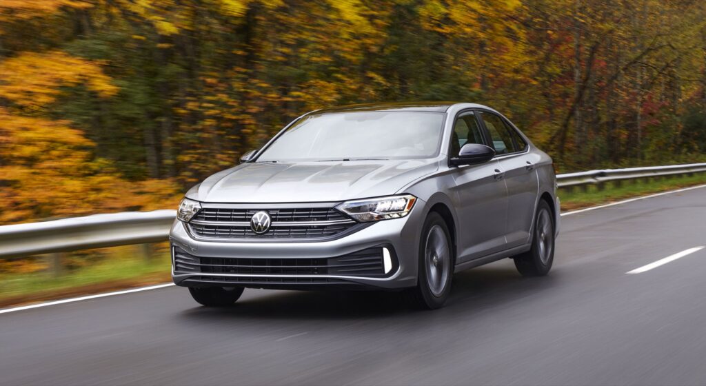 VW Jetta: Exterior