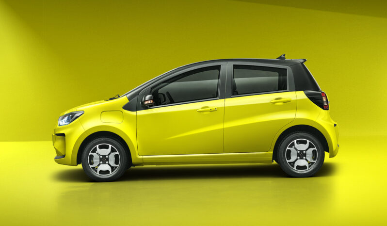 JAC e-JS1 lleno