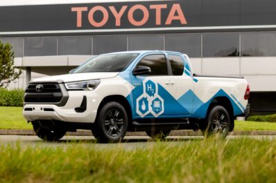 El prototipo de Hilux con pila de combustible de hidrógeno