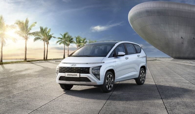 Hyundai Stargazer: GLS lleno