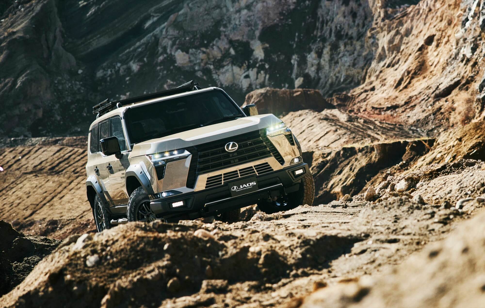 Lexus GX 550 Overtrail+ JAOS: La versión más capaz del hermano premium ...