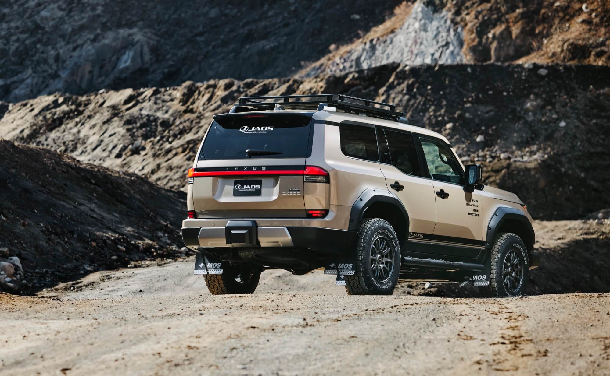 Lexus GX 550 Overtrail+ JAOS: La versión más capaz del hermano premium ...