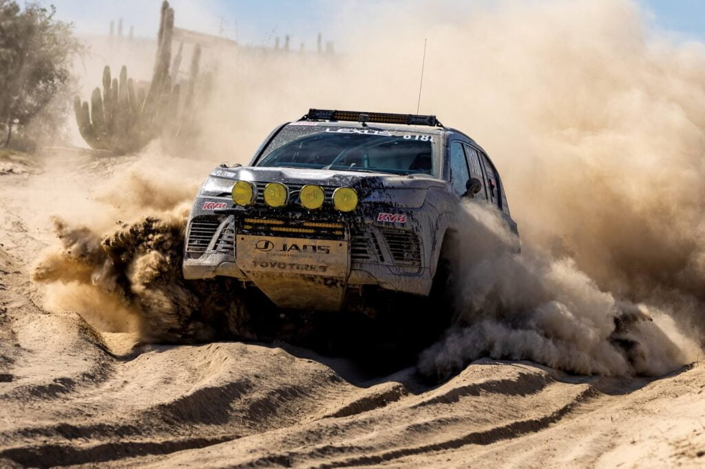 Lexus LX 600 Offroad Team Jaos: Exterior