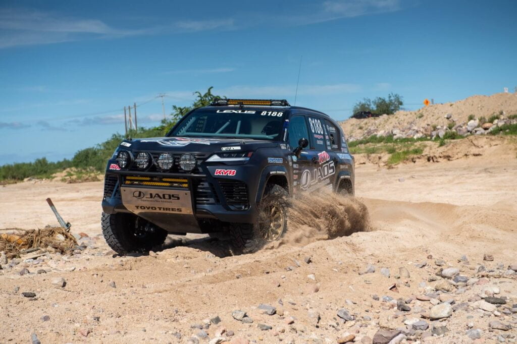 Lexus LX 600 Offroad Team Jaos: Exterior
