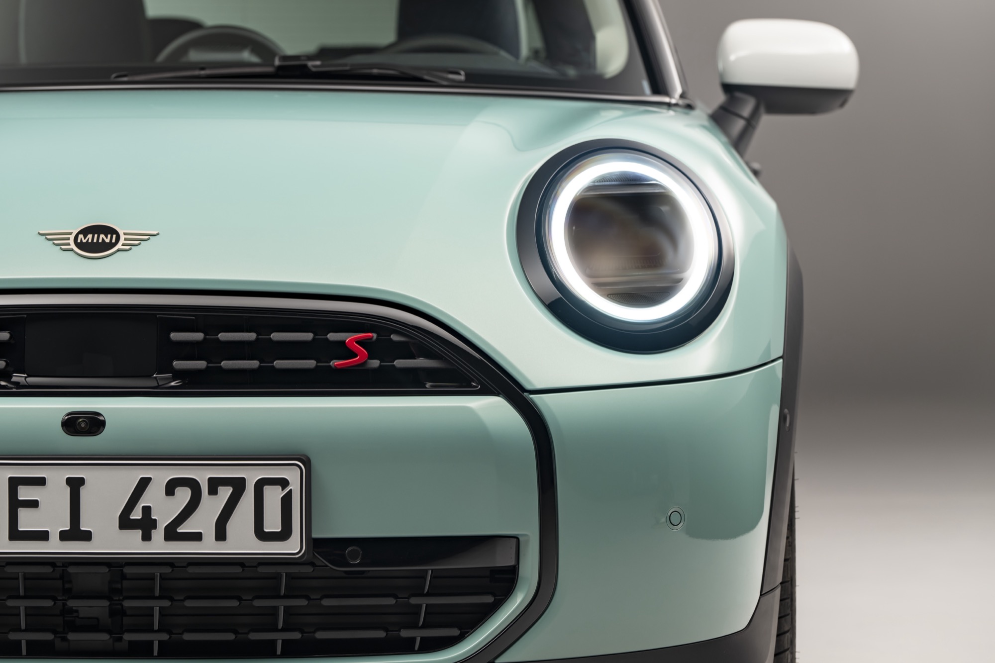 Los nuevos MINI Cooper S y C 2025: La actualización de las versiones de ...