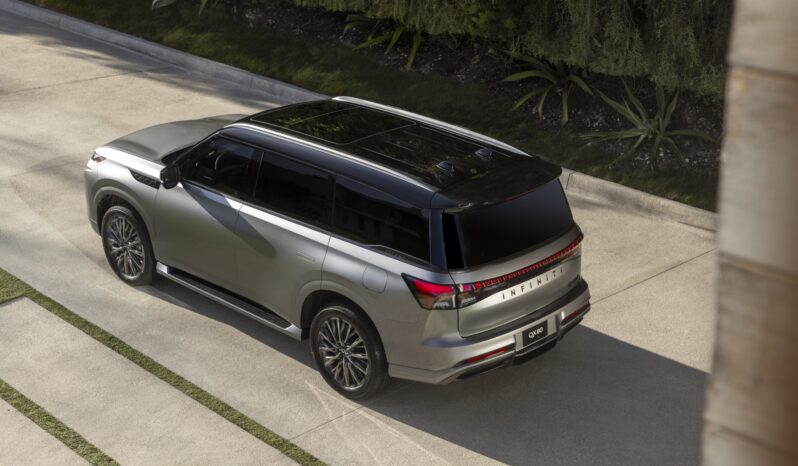 Infiniti QX80 lleno