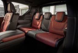 Infiniti QX80 lleno