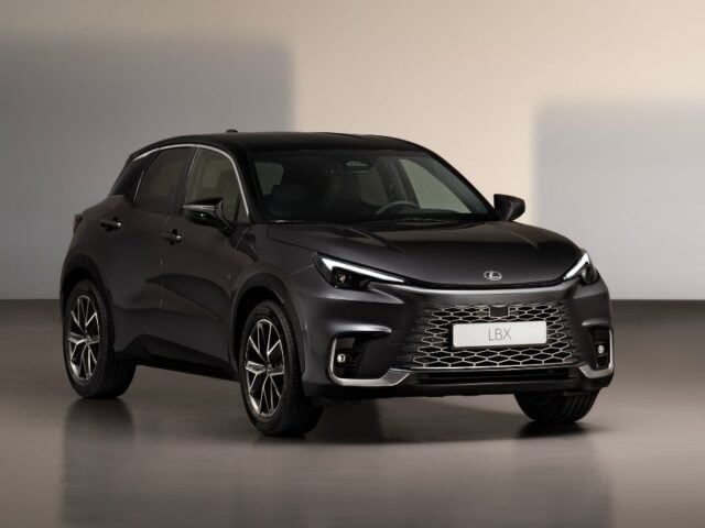 El pequeño Lexus LBX ya está disponible en Panamá, así es el nuevo SUV híbrido de acceso a la marca
