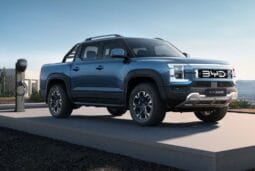 BYD Shark: Pickup híbrida enchufable lleno