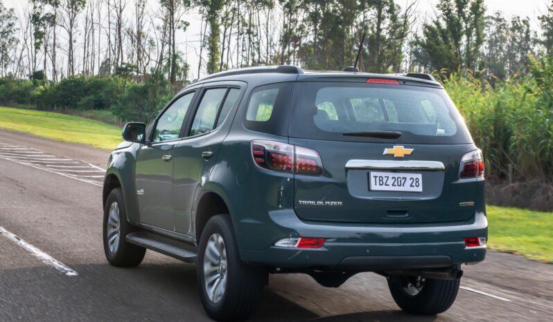 Chevrolet Trailblazer: High Country lleno