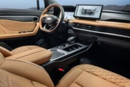 Geely Okavango: Luxury lleno